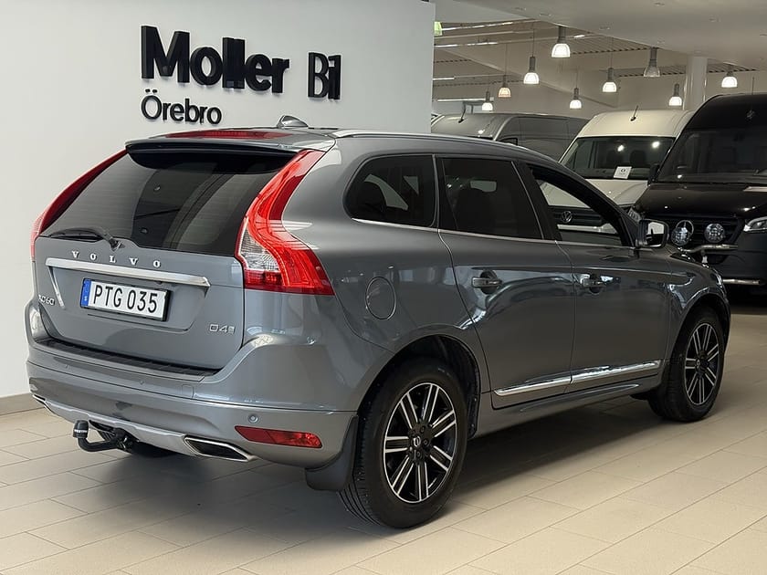 Bild 3 av Volvo XC60 2017 Backkamera/Vinterhjul