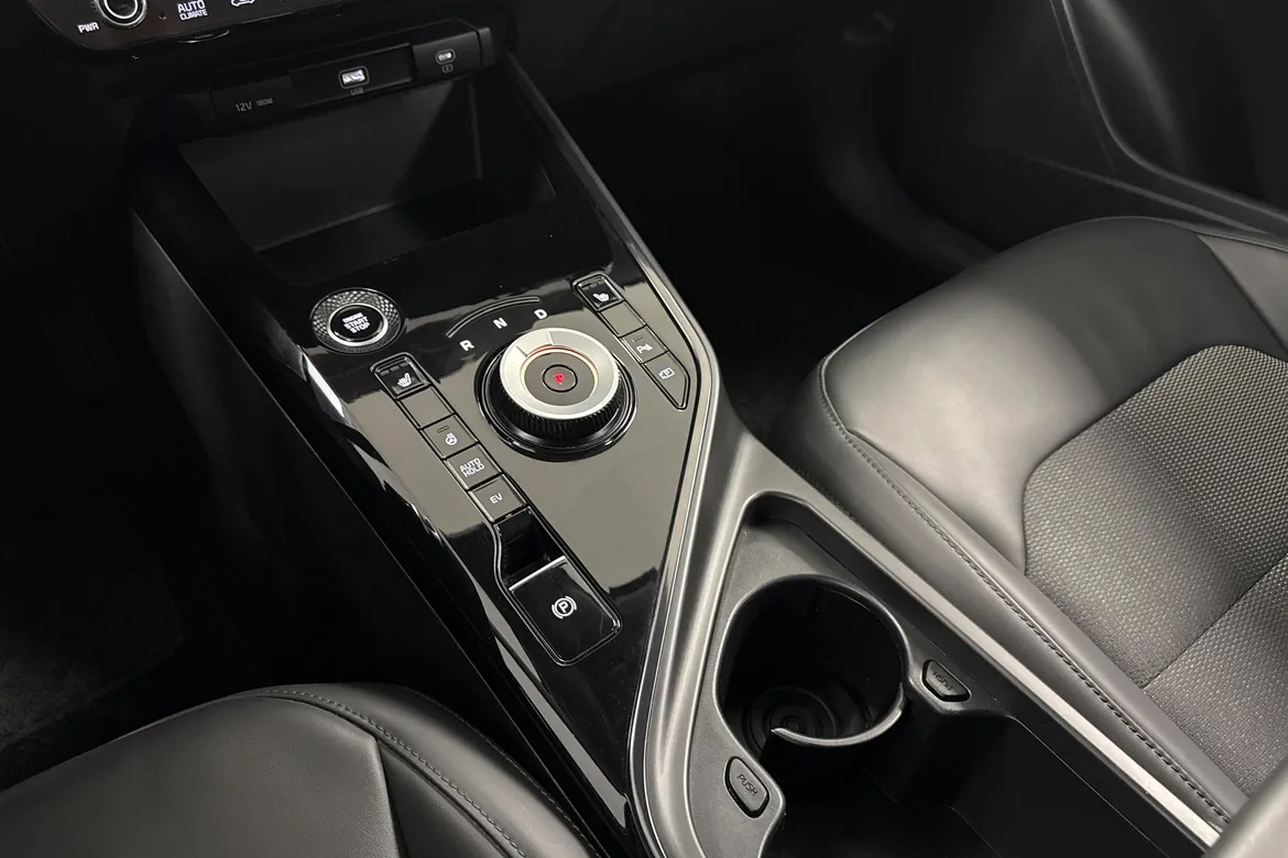 picture of a car