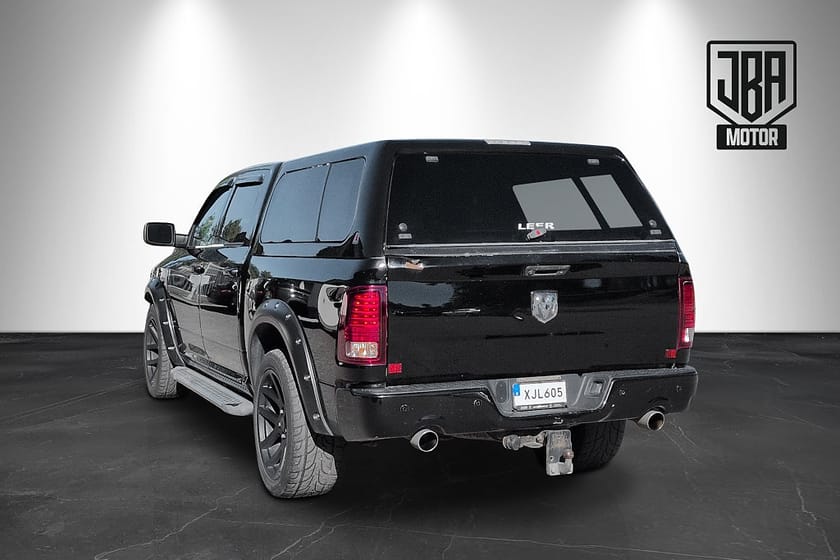 Bild 5 av RAM 1500 Crew Cab 5.7 V8 HEMI 4x4 TorqueFlite Euro 5