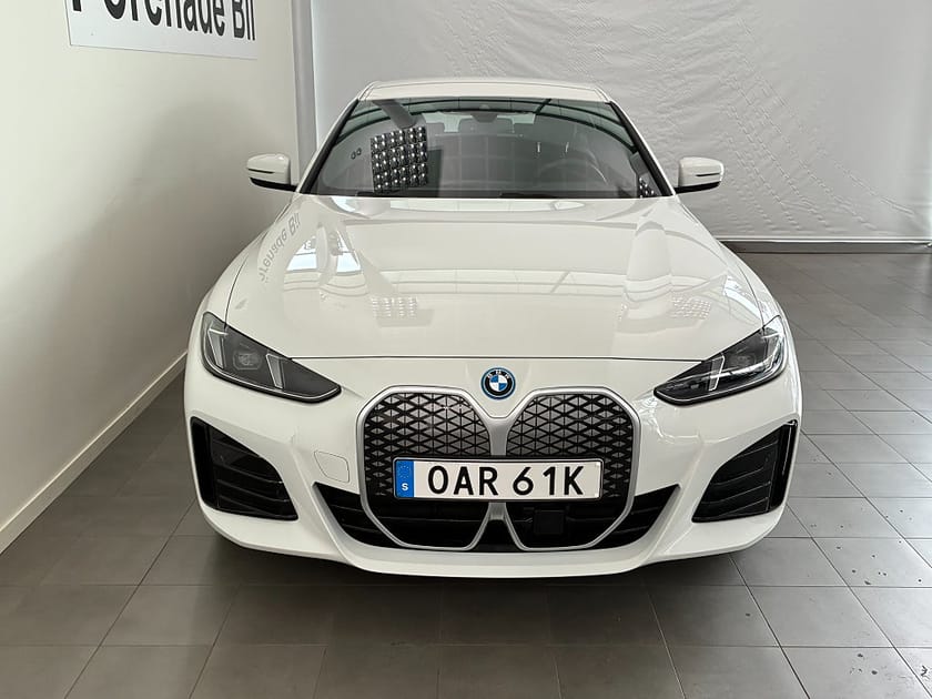 Bild 2 av BMW i4 eDrive40 Gran Coupé M Sport Rattvärme ParkAssist 18" DrivingAssist