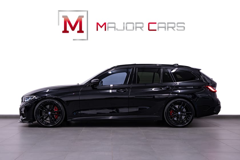 Bild 3 av BMW 330d xDrive Touring M Sport Pano H/K Laser HuD Drag 286hk SE SPEC