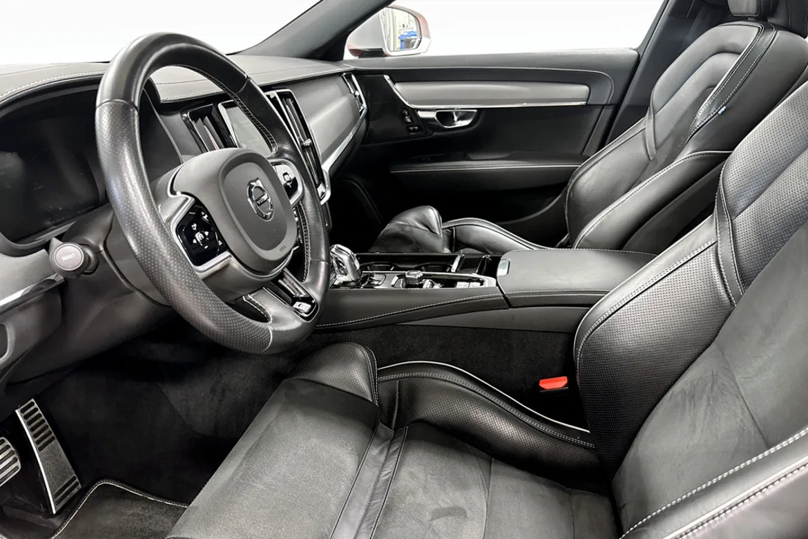 Volvo V90