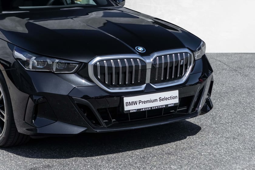 Bilde 2 av BMW i5 xDrive40 Touring M Sport