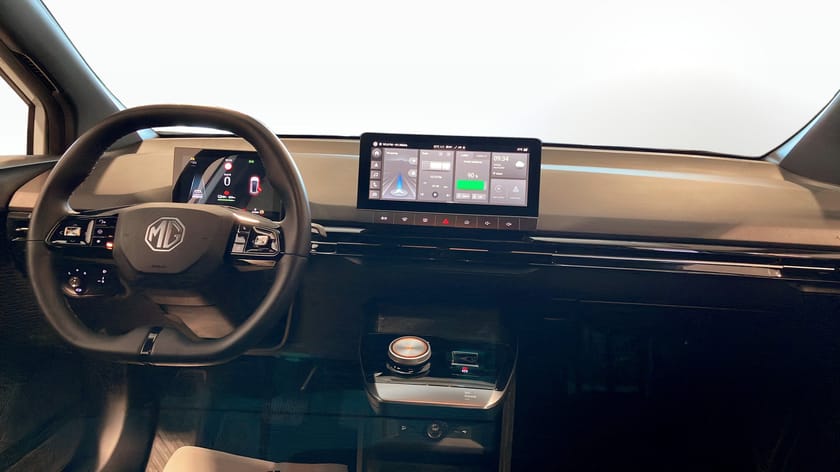 Bild 4 av MG 4 Electric Long Range Luxury 15 000 kr att ladda för ingår