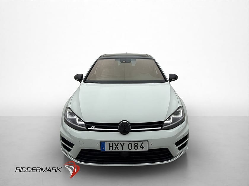 Bild 2 av Volkswagen Golf  R 300hk 4Motion Pano Dynaudio Få brukare