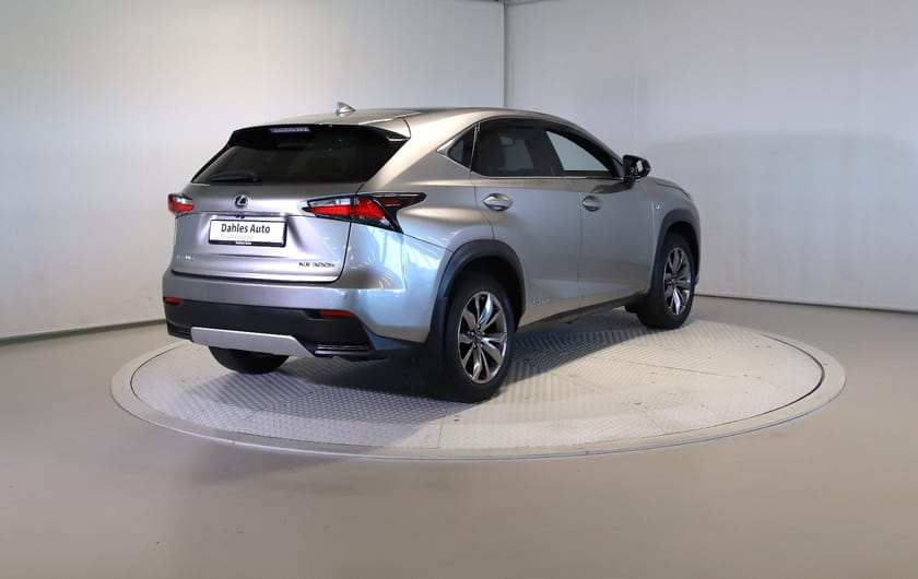 Bilde 5 av Lexus NX 300h AWD