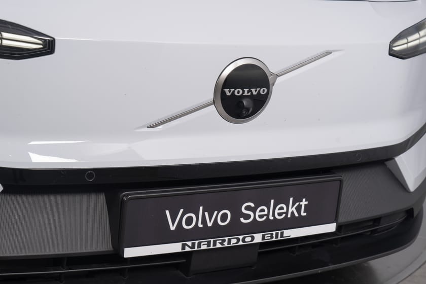Bilde 3 av Volvo EX30 Twin Motor Performance 428 hk Ultra. Harman Kardon/Soltak/360 kam/Aktive LED