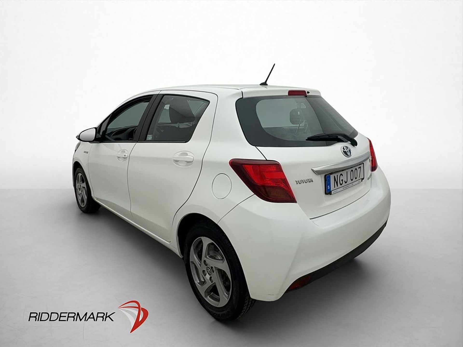 Toyota Yaris 2016, bild 6/10