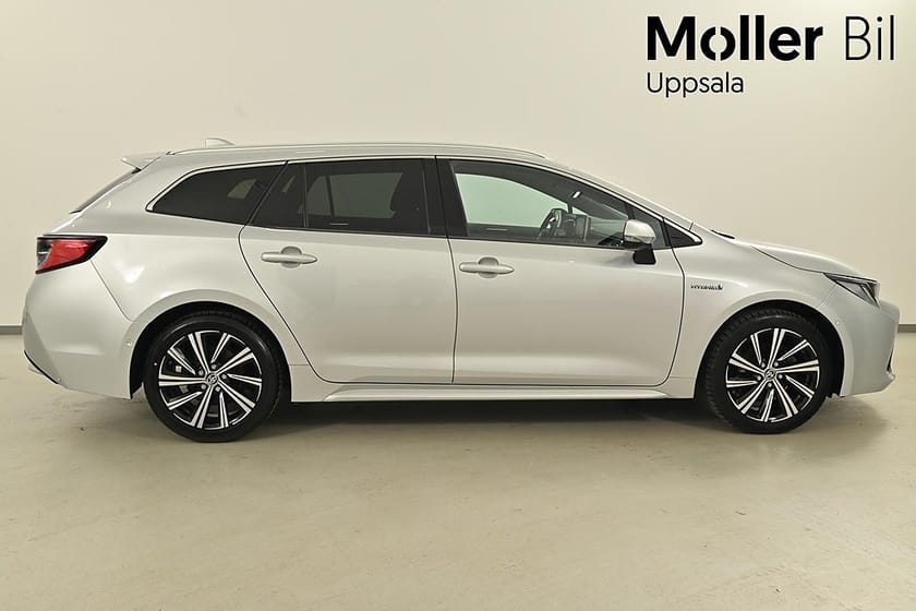 Bild 2 av Toyota Corolla Touring Sports Hybrid 122hk, Style, Drag