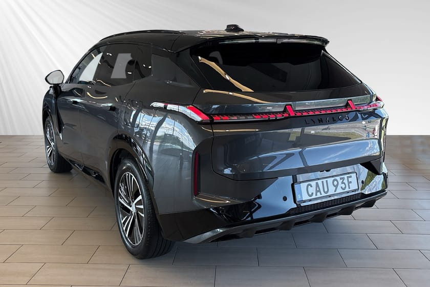 Bild 3 av Lynk & Co 08 PHEV Core KAMPANJ PL 24MÅN INKL VHJUL