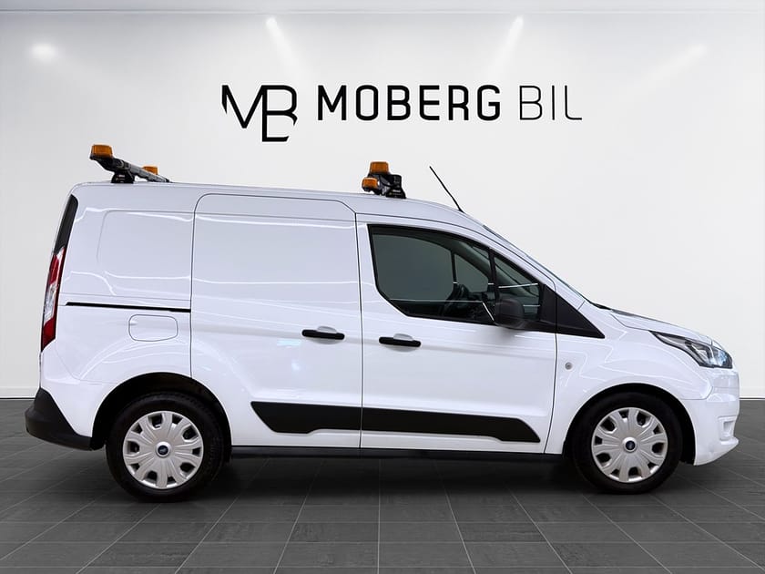 Bild 3 av Ford Transit Connect 240 1.5 100hk V-inrett Drag Blixtljus B-kamera PDC