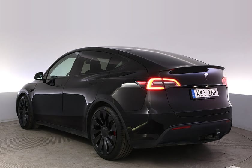 Bild 4 av Tesla Model Y Performance Autopilot Panorama Drag