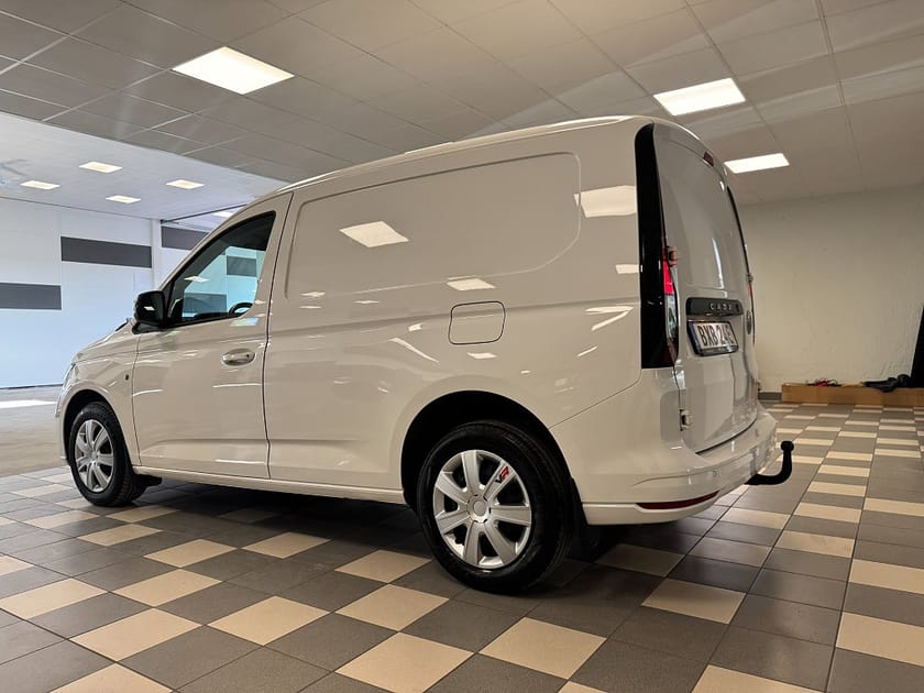 Bild 4 av Volkswagen Caddy Cargo 2.0 TDI BMT 4Motion B-kamera Dieselvärmare Drag