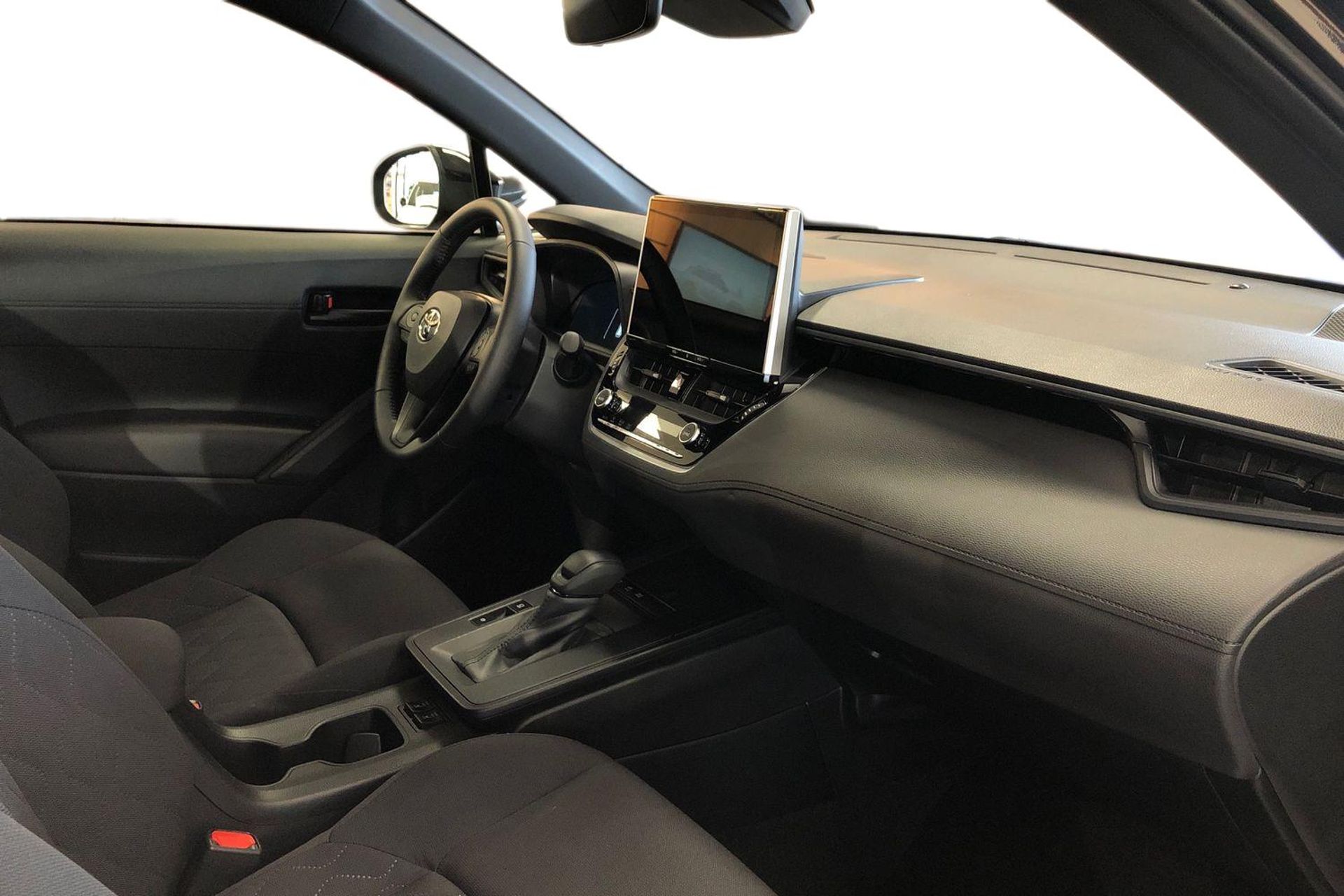 Toyota Corolla Cross 2026, kuva 7/10