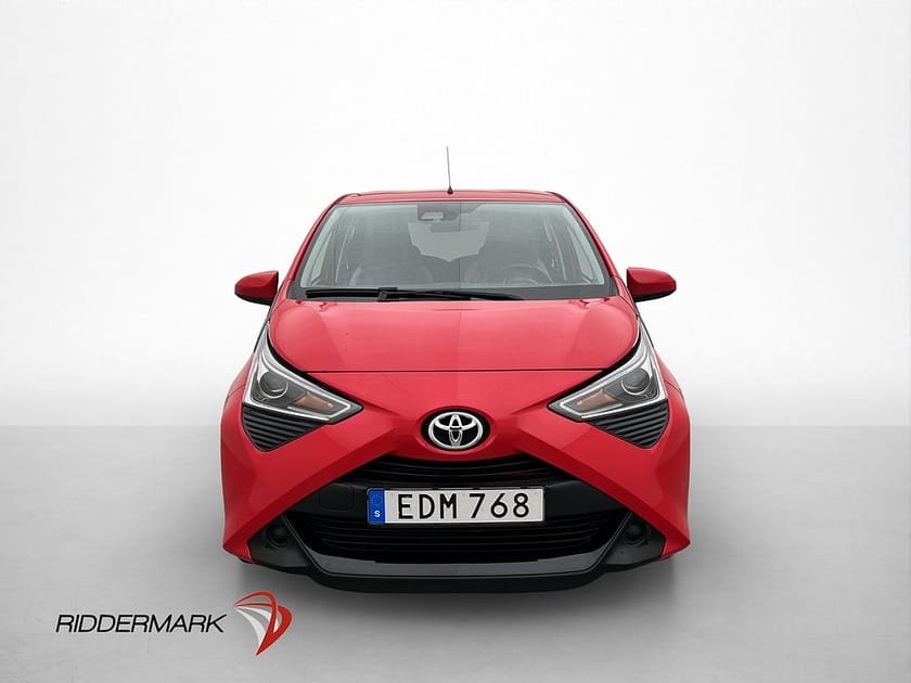 Bild 2 av Toyota Aygo 1.0 72hk X-PLAY Kamera CarPlay Farthållare