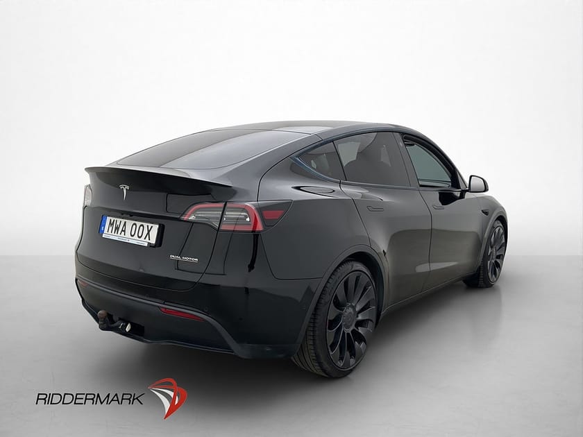 Bild 5 av Tesla Model Y Performance AWD Autopilot Drag Kamera SV-Såld