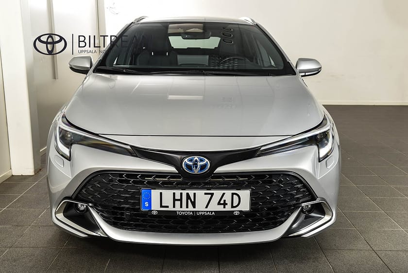 Bild 4 av Toyota Corolla Touring Sports Hybrid Kombi 1.8 Elhybrid Style M-värmare