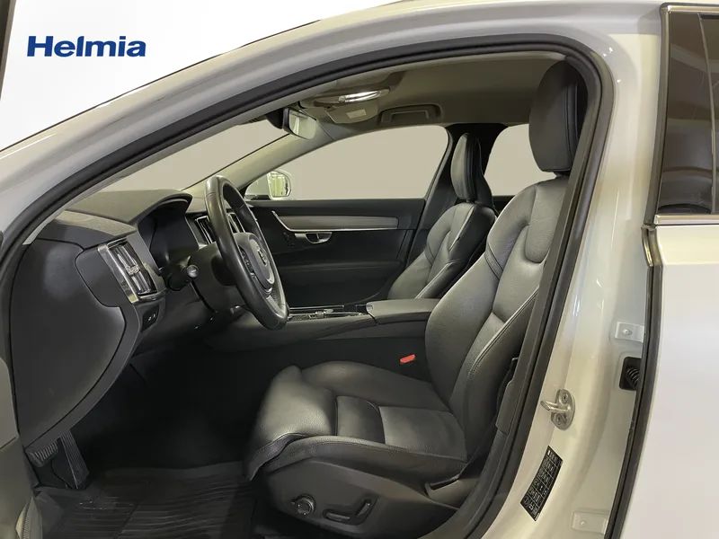 Bild 15 av 15 – Volvo V90 Recharge T6 Core Bright