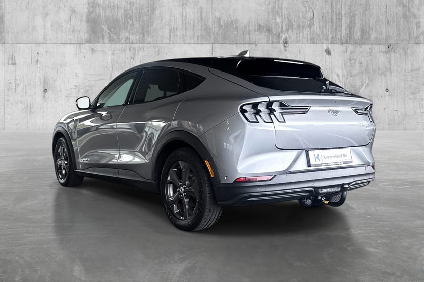 Bilde 3 av Ford Mustang Mach-E Standard Range RWD, Krok, B&O +++