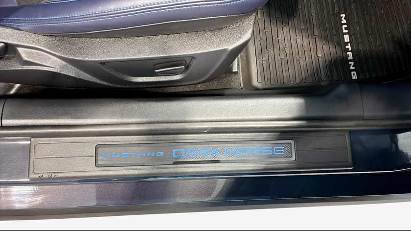 Bild 4 av Ford Mustang Dark Horse Performance Pack 453hk
