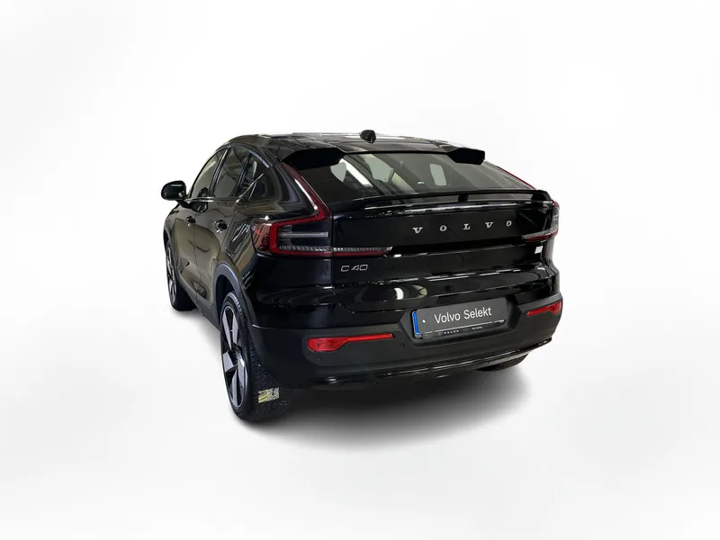 Bild 3 av 12 – Volvo C40 Recharge Core