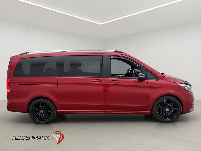Bild 2 av Mercedes-Benz V 220d 3.1t 220 AMG Värm 360° Pano El-Dörrar 1-Brukare