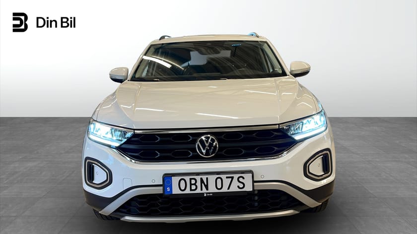Bild 4 av Volkswagen T-Roc LIFE 1.5 B-KAMERA CARPLAY COCKPIT  150 HK