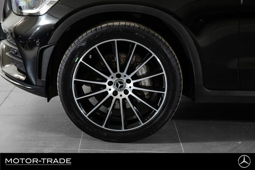 Bilde 5 av Mercedes-Benz GLC 300 e 4MATIC AMG | BURMESTER | KROK | LED | 360° | NYBILGARANTI