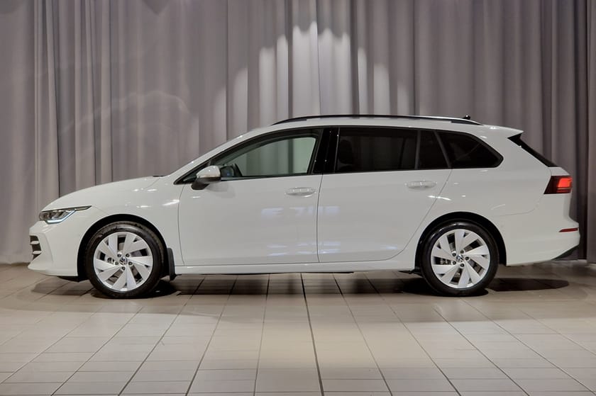 Bild 2 av Volkswagen Golf Sportscombi LIFE 1,5 ETSI 150 HK DSG, Drag