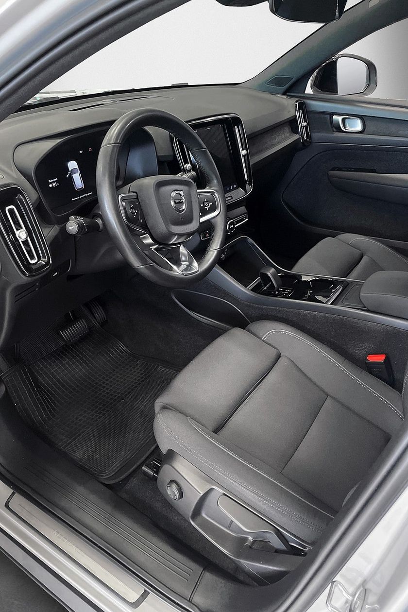 Bild 4 av Volvo XC40 Recharge 231 HK Core Edition