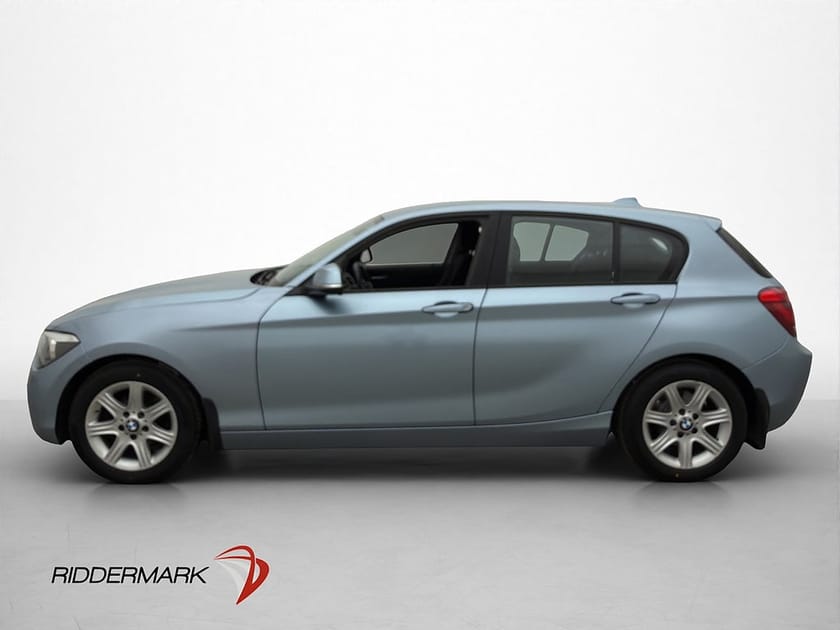 Bild 5 av BMW 118d 143hk Sport line Två-Brukare P-Sensorer Farthållare