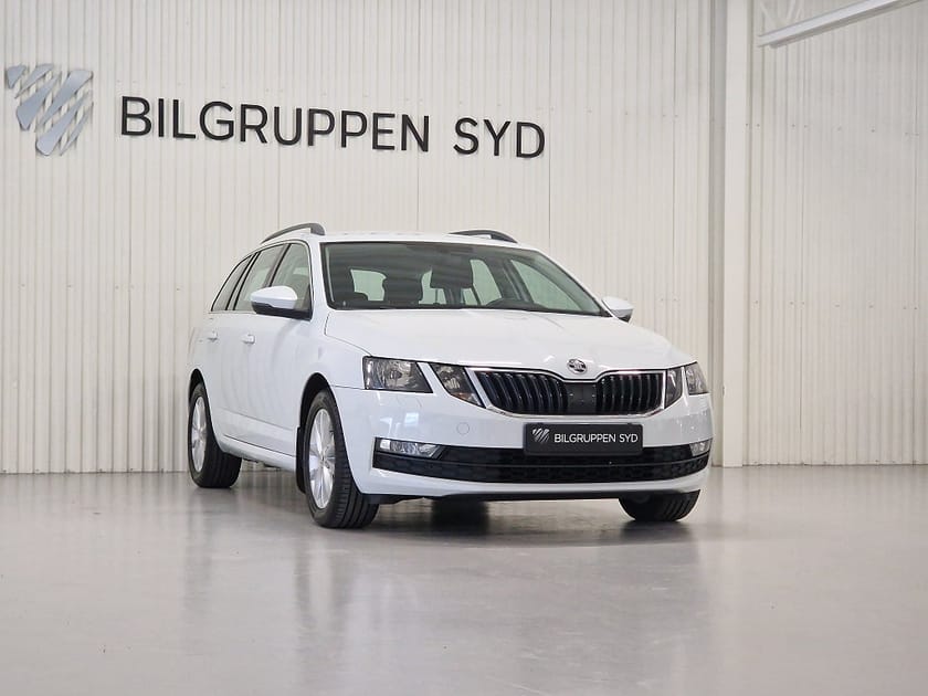 Bild 4 av Škoda Octavia Kombi Skoda 1.0 TSI Ambition|Dragkrok|CarPlay|Värmare|