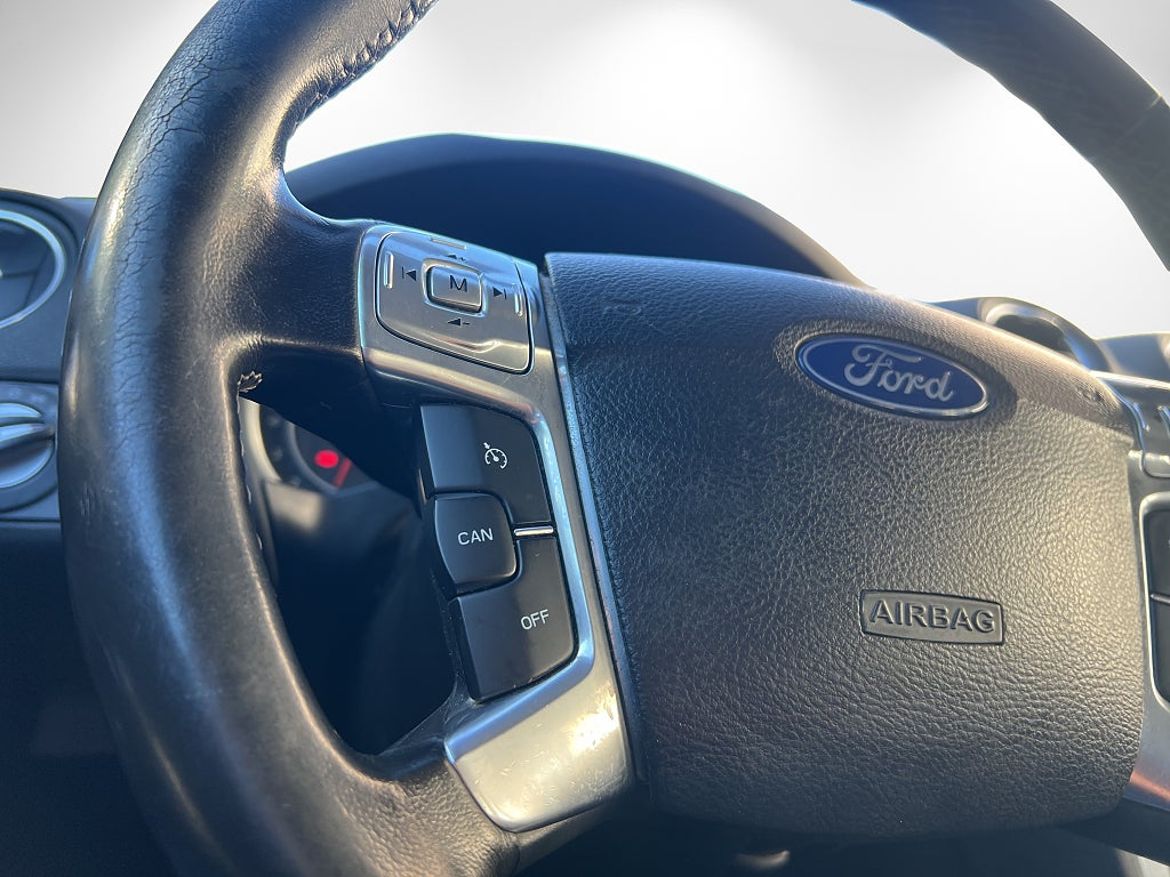 Ford Mondeo Kombi, bild 15 av 18