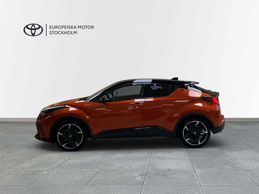 Bild 3 av Toyota C-HR Hybrid 2,0 GR SPORT/ BI-TUNE/ JBL / V-Hjul