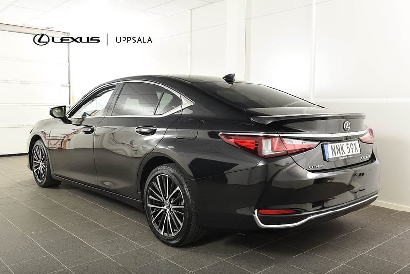 Bild 2 av Lexus ES 300h