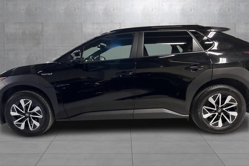 Bilde 2 av Toyota bZ4X