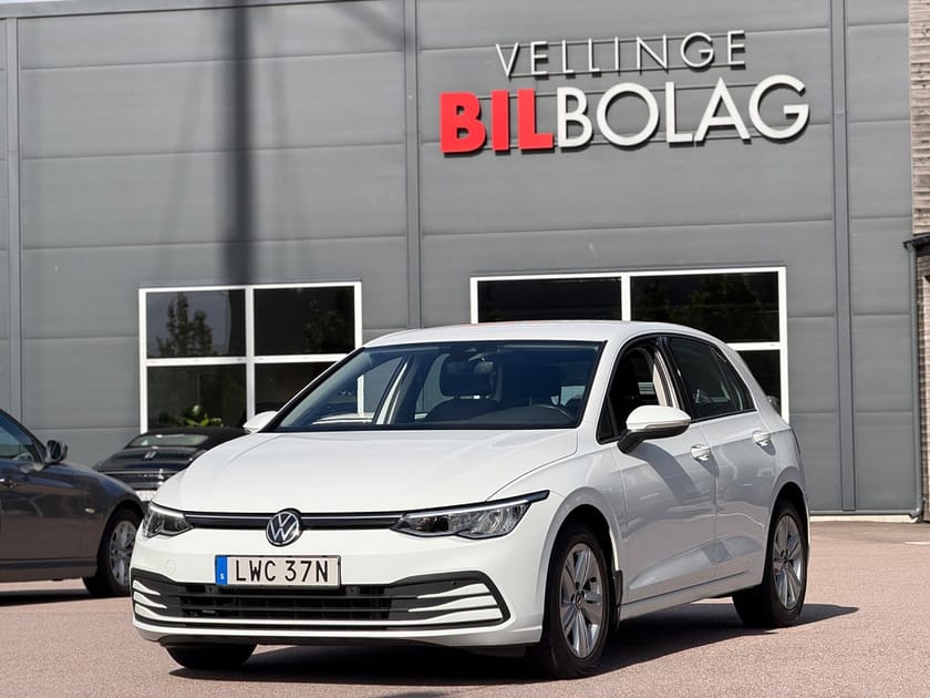 Bild 2 av Volkswagen Golf 1.0 TSI Manuell B-Kamera Rattvärme