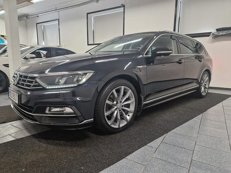 Volkswagen Passat Sportscombi 2.0 TDI 190 hk R Line 4M GT Läder Cockpit