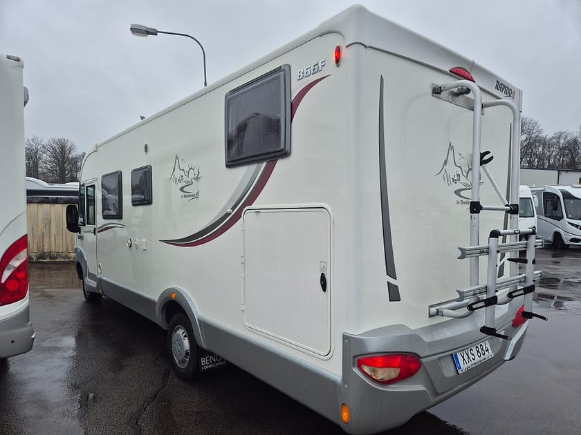 Bild 3 av Rapido Campervan Fiat S8 2,3 130HK Husbil