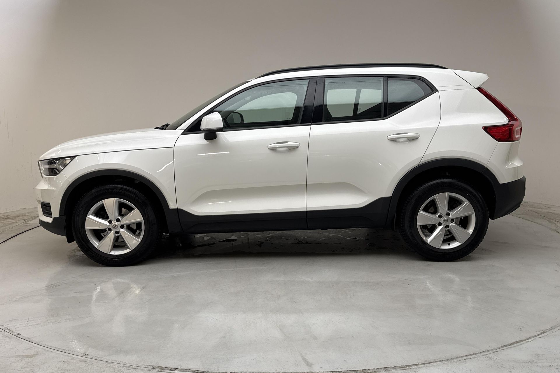 Volvo XC40 D3 2020, bild 2/10