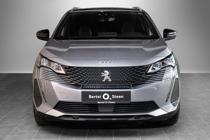 Bilde 3 av Peugeot 5008 diesel og automat.