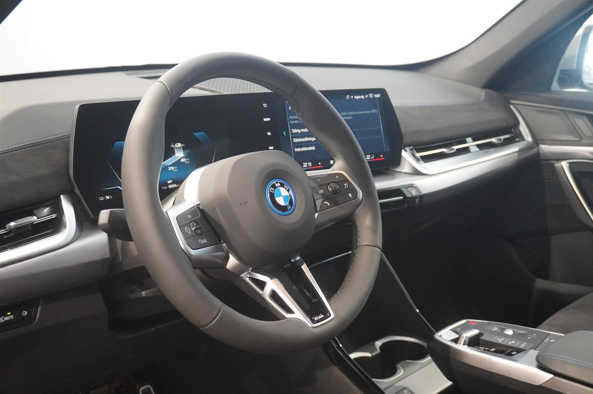 BMW iX1 eDrive20, 204ps, 2026
