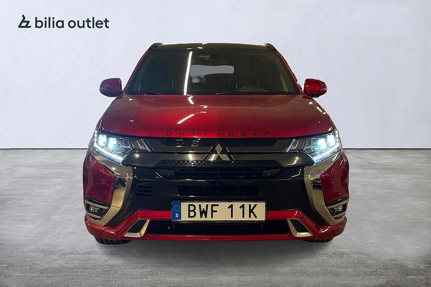 Bild 4 av Mitsubishi Outlander PHEV S-Edition AWD / 1-Ägare / Taklucka / Drag / 360