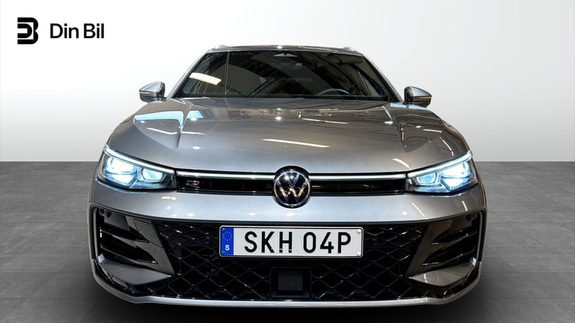Bild 4 av Volkswagen Passat Variant eHybrid DSG Edition/R-Line/Pano/Drag