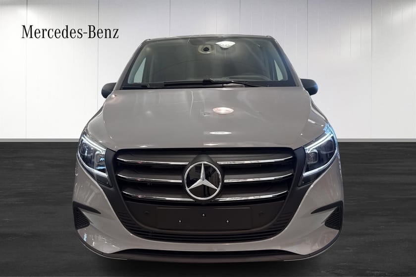 Bild 2 av Mercedes-Benz Vito 119 CDI 4x4 3.0t SKÅP LÅNG SELECT