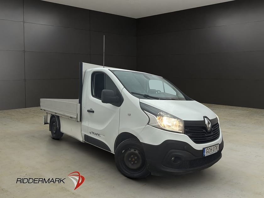 Bild 1 av Renault Trafic Chassi Cab FLAKBIL Värm Bluetooth 3-Sit Farthållare Moms