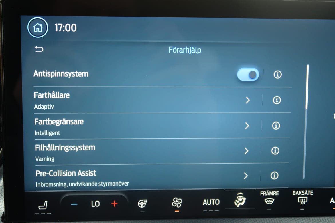 Ford Focus 2023 - miniatyr 14