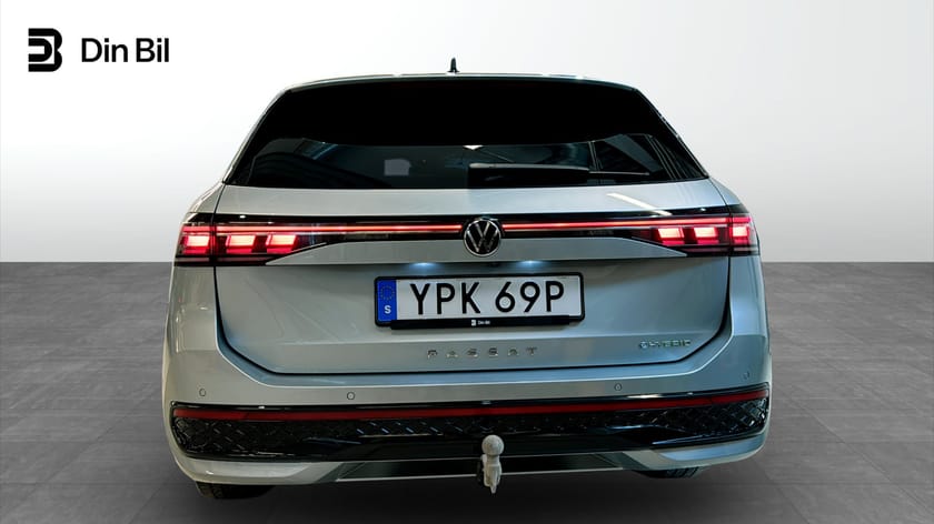 Bild 5 av Volkswagen Passat Variant eHybrid R-Line DSG Drag/P-värmare/Panorama
