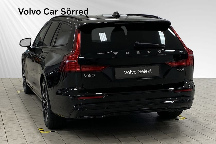 Bild 4 av Volvo V60 T6 Plus Dark Nordic Edition, 360 Kamera, H&K