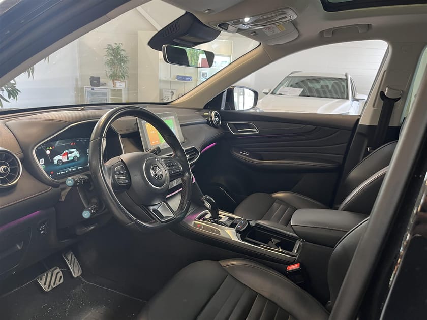 Bild 3 av MG EHS PHEV Luxury Pano Kamer Daptiv Farth. 258hk